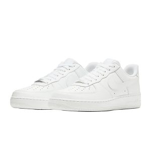 Tenis Nike Air Force 1 '07 LE para hombre - Imagen 4