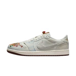 Alternative view of AIR JORDAN 1 LOW OG CN