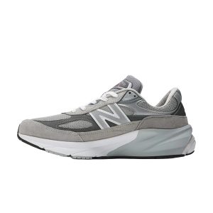 Alternative view of 990 V6